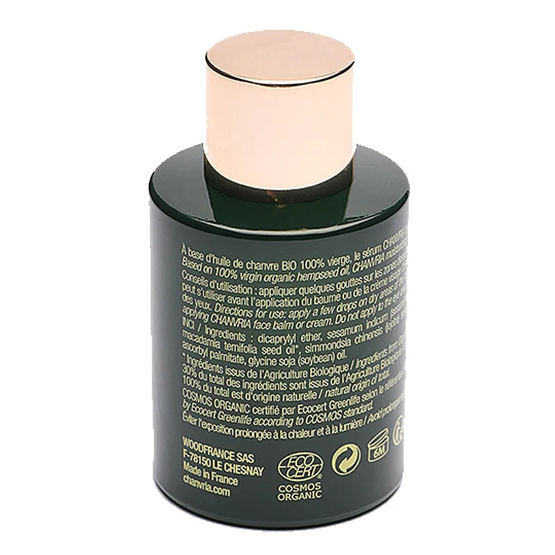 Flacon vert de sérum Chanvria bio, composition en français, cosmétique naturel Alazina.